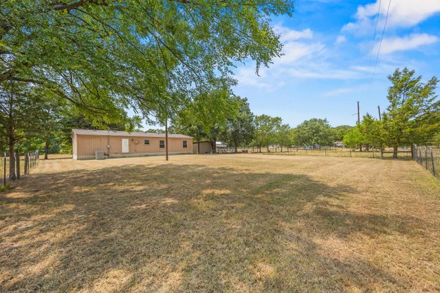 1250 Brooks Lane, Kaufman, TX 75142