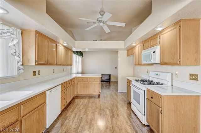 3439 Fox Bluff Drive, North Las Vegas, NV 89032