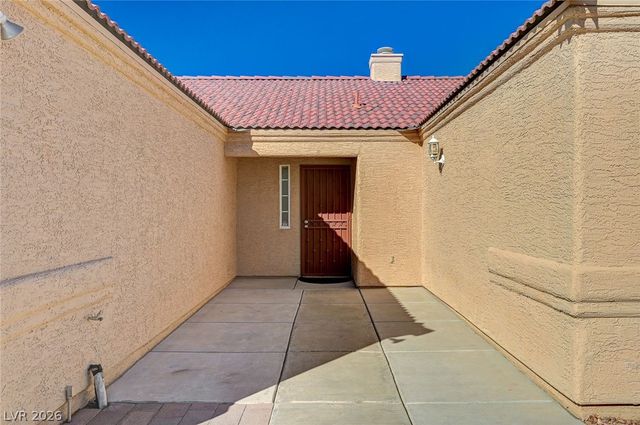 3439 Fox Bluff Drive, North Las Vegas, NV 89032