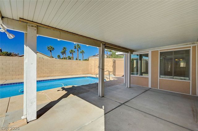 3439 Fox Bluff Drive, North Las Vegas, NV 89032