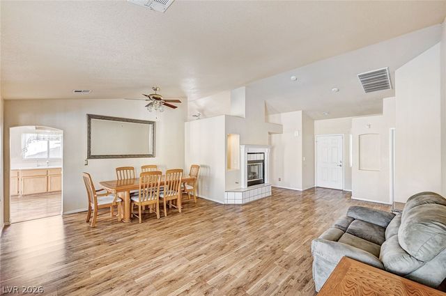 3439 Fox Bluff Drive, North Las Vegas, NV 89032