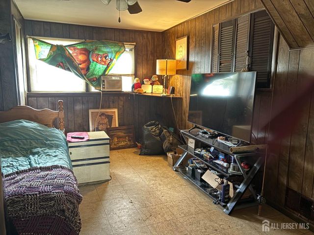 24 Monush Street, South River, NJ 08882