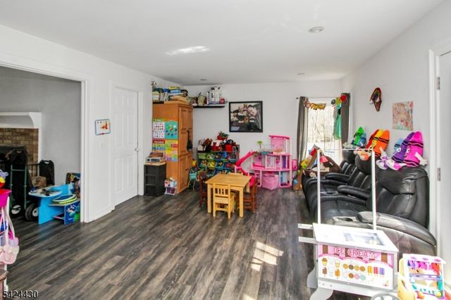 30 Northwood Rd, Jefferson Twp., NJ 07849