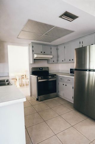 4941 NW 55th Street, Tamarac, FL 33319