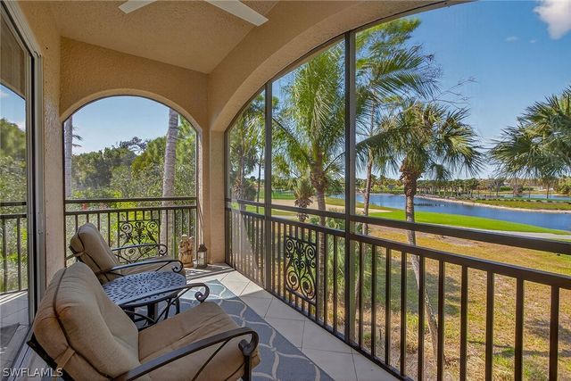 9031 Cherry Oaks TRL 201, Naples, FL 34114