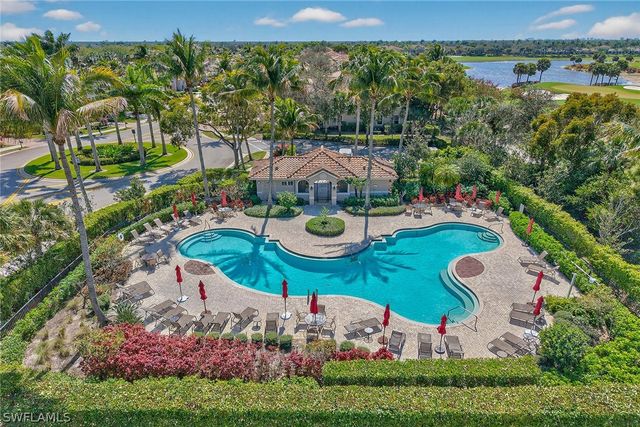 9031 Cherry Oaks TRL 201, Naples, FL 34114