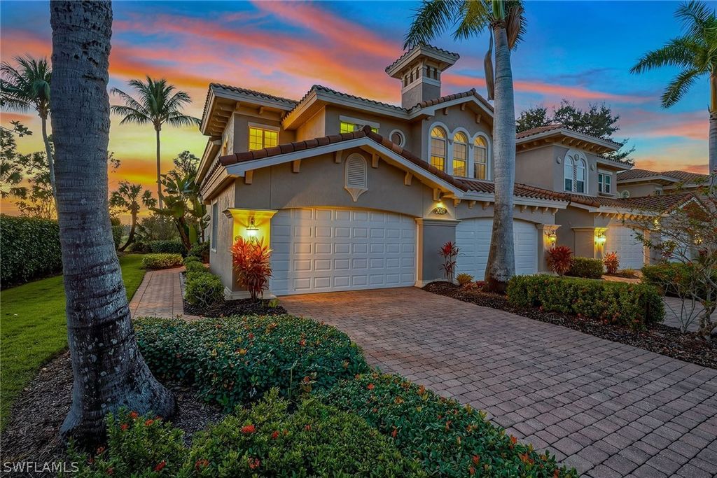 9031 Cherry Oaks TRL 201, Naples, FL 34114