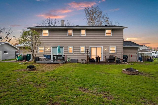 2516 N VIEW COURT, Green Bay, WI 54303