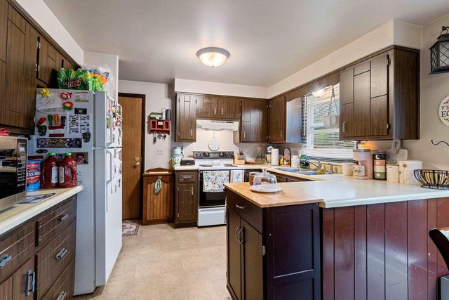 2516 N VIEW COURT, Green Bay, WI 54303