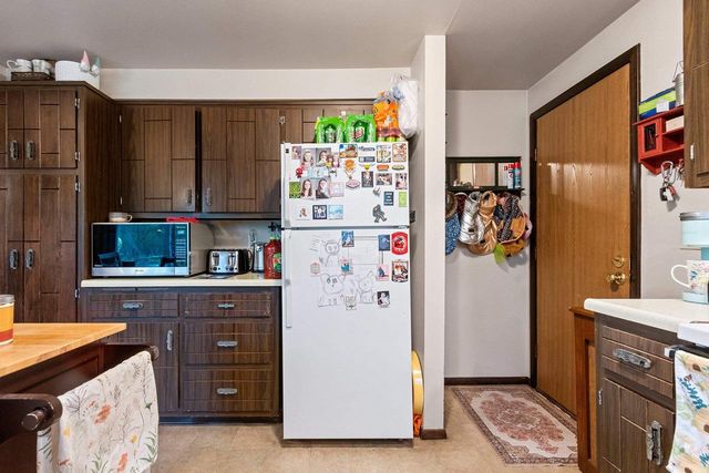 2516 N VIEW COURT, Green Bay, WI 54303