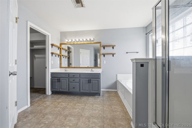 21110 E 40th Street, Broken Arrow, OK 74014