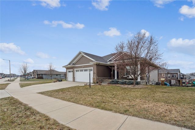 315 N Juniper Street, North Liberty, IA 52317