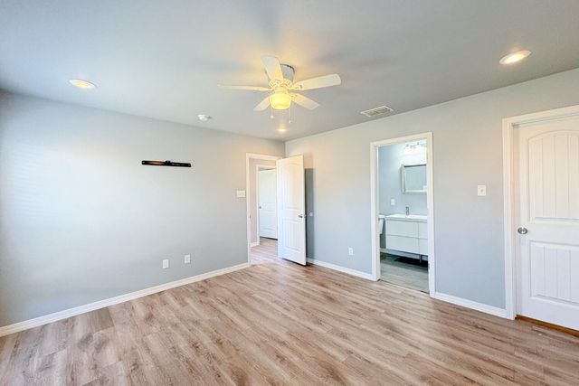 1217 N Chicago Avenue, Lubbock, TX 79416