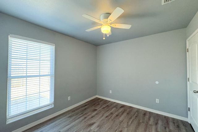 1217 N Chicago Avenue, Lubbock, TX 79416