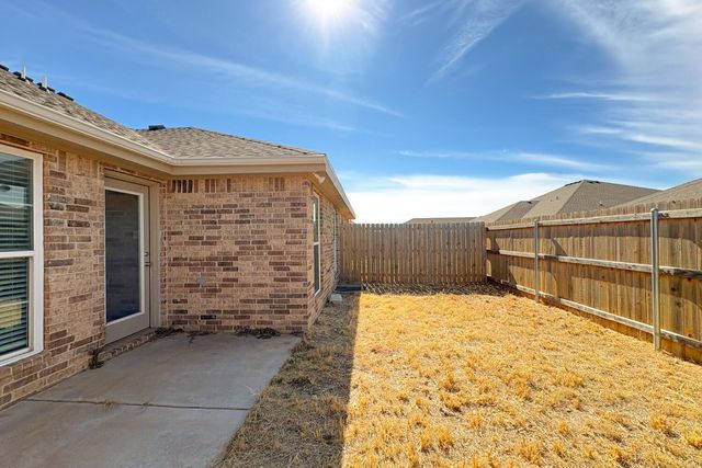 1217 N Chicago Avenue, Lubbock, TX 79416