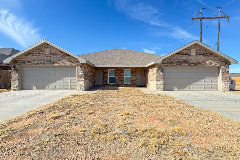 1217 N Chicago Avenue, Lubbock, TX 79416