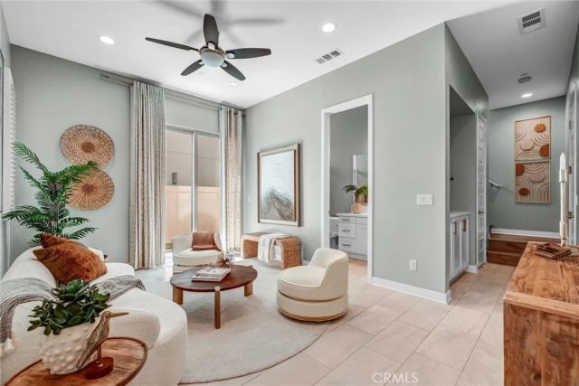 25 Ebb Tide, Newport Beach, CA 92663