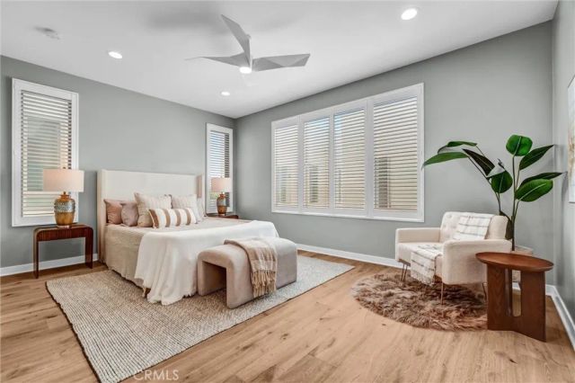 25 Ebb Tide, Newport Beach, CA 92663