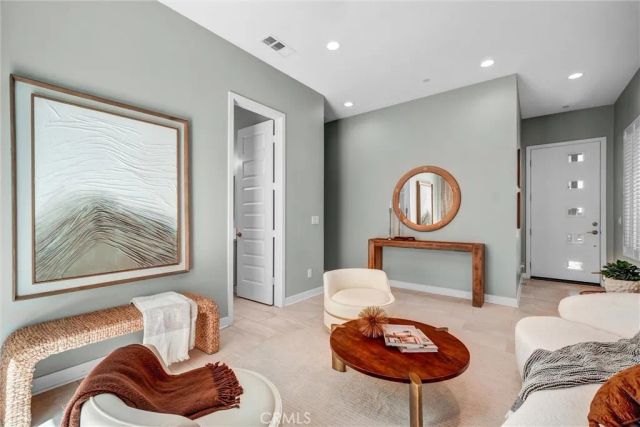 25 Ebb Tide, Newport Beach, CA 92663