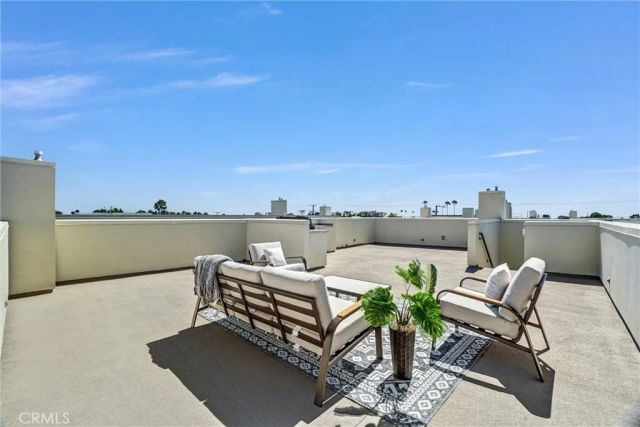 25 Ebb Tide, Newport Beach, CA 92663
