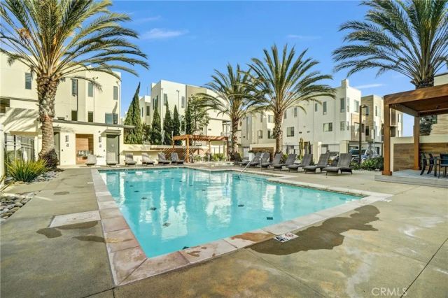 25 Ebb Tide, Newport Beach, CA 92663