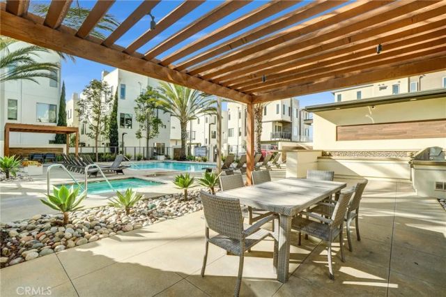 25 Ebb Tide, Newport Beach, CA 92663