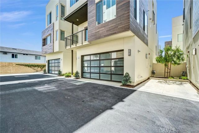 25 Ebb Tide, Newport Beach, CA 92663