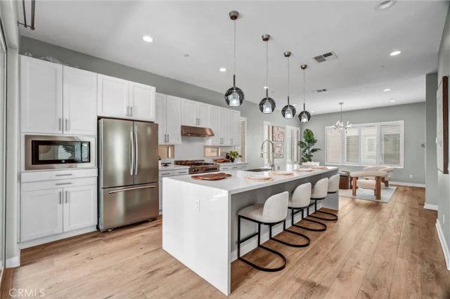 25 Ebb Tide, Newport Beach, CA 92663