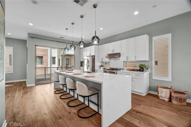 25 Ebb Tide, Newport Beach, CA 92663