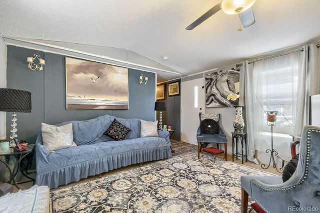 1540 Billings Street, Aurora, CO 80011