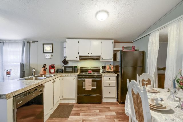 1540 Billings Street, Aurora, CO 80011
