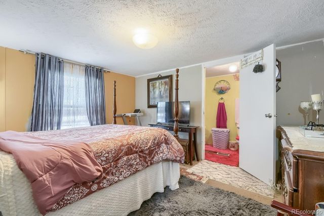 1540 Billings Street, Aurora, CO 80011