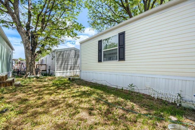 1540 Billings Street, Aurora, CO 80011