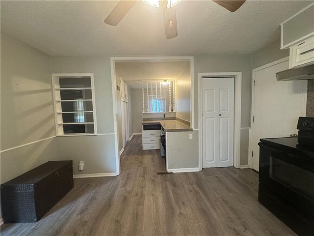 3736 N Lister Avenue, Kansas City, MO 64117