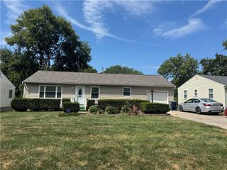 3736 N Lister Avenue, Kansas City, MO 64117