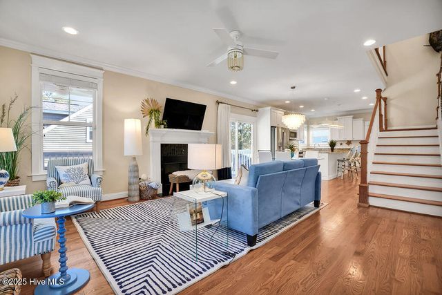 805 E Yacht Drive, Oak Island, NC 28465