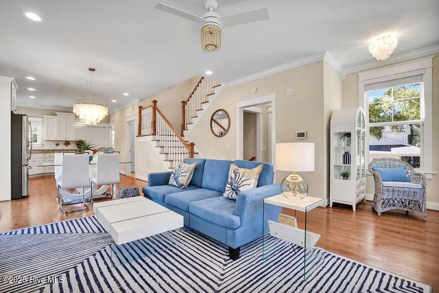 805 E Yacht Drive, Oak Island, NC 28465