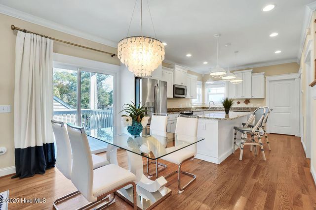 805 E Yacht Drive, Oak Island, NC 28465