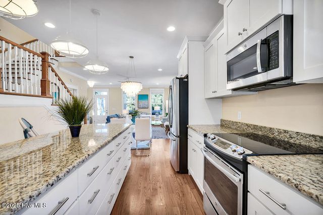 805 E Yacht Drive, Oak Island, NC 28465