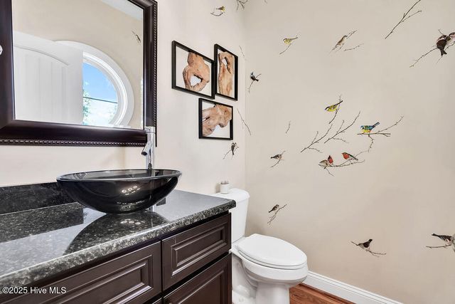 805 E Yacht Drive, Oak Island, NC 28465