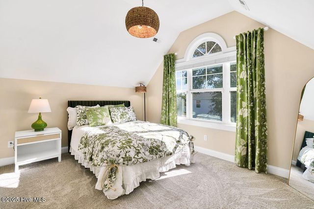 805 E Yacht Drive, Oak Island, NC 28465