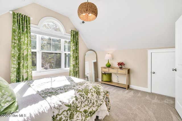 805 E Yacht Drive, Oak Island, NC 28465