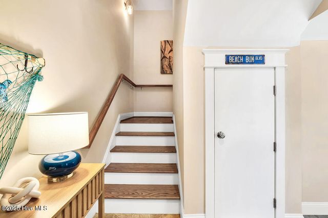 805 E Yacht Drive, Oak Island, NC 28465