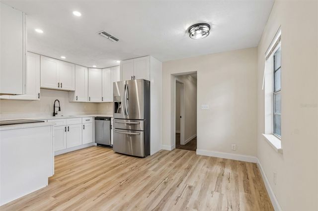 1105 W YUKON STREET, Tampa, FL 33604