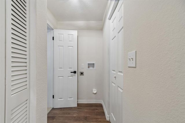 1105 W YUKON STREET, Tampa, FL 33604