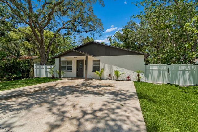 1105 W YUKON STREET, Tampa, FL 33604