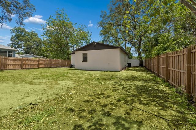 1105 W YUKON STREET, Tampa, FL 33604