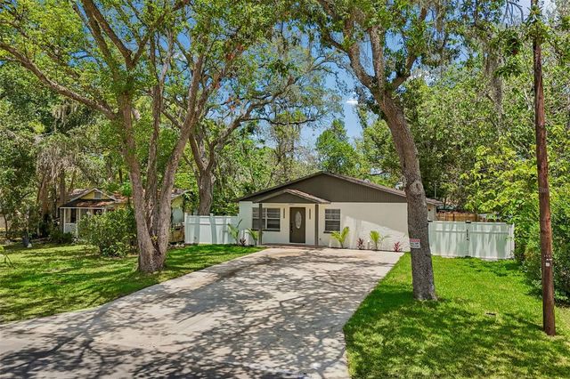 1105 W YUKON STREET, Tampa, FL 33604