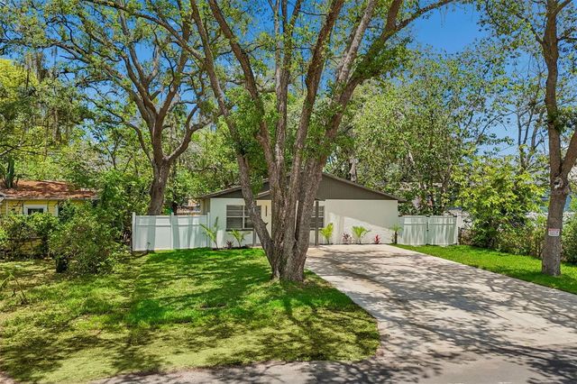 1105 W YUKON STREET, Tampa, FL 33604