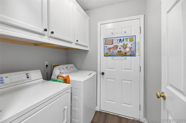 1004 N Willow Avenue, Broken Arrow, OK 74012